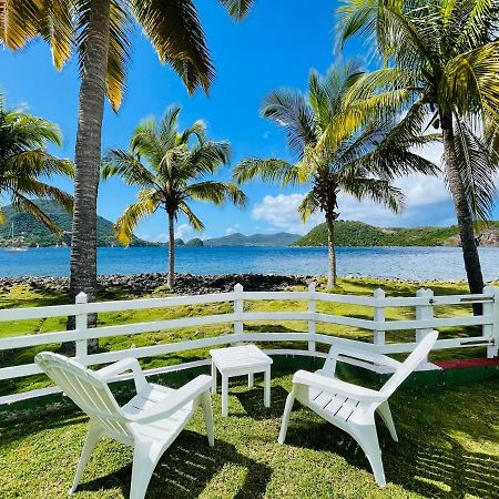 Blue Lagoon, Cottage Les Pieds Dans L Eau Terre-De-Haut Exterior foto